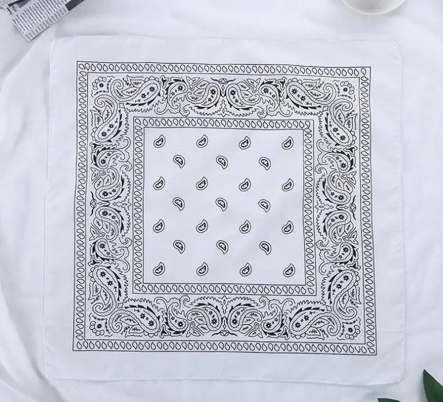2024 Fashion Hip Hop Bandana Square Scarf - 54cm x 54cm Black and Red Printed Headband for All Ages