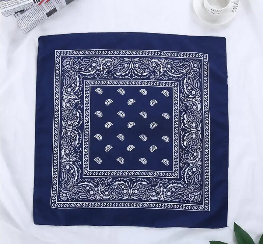 2024 Fashion Hip Hop Bandana Square Scarf - 54cm x 54cm Black and Red Printed Headband for All Ages